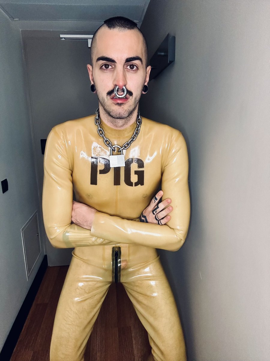 PigBoyRubber's tweet photo. Proud to be a Pig and more... 🐷 Berlin 🖤

Follow me on my various Channels 

https://t.co/o7eor8YKbj

For collaborations write me in DM https://t.co/QMAj2tQ6eS