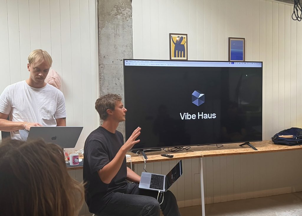 Vibe coding in full flow <a href="/vibecodehouse/">Vibe Haus</a>