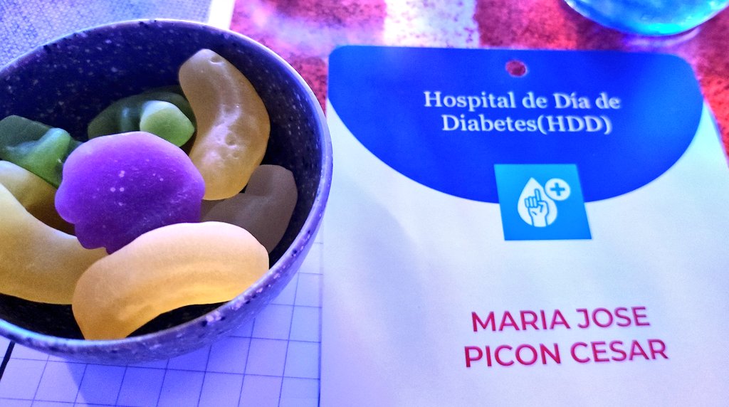 María José tweet media