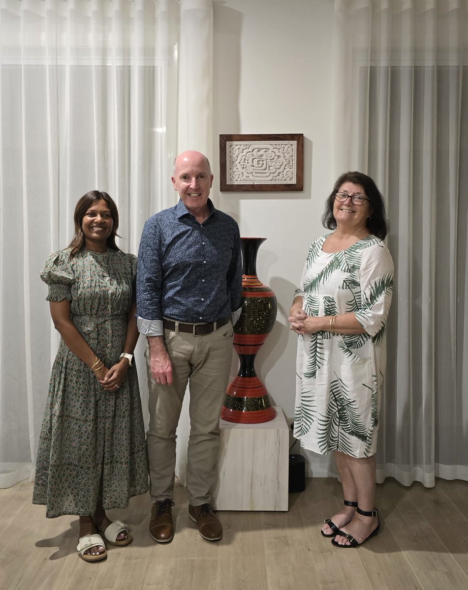 Australia Maldives Friendship Association (AMFA) (@amfa_mv) on Twitter photo Australian High Commissioner, HE David Jessup & Mrs Jane Jessup met with AMFA Vice-President, Ms Aminath Salah in Sydney to discuss ways of further strengthening friendly relations between 🇦🇺 & 🇲🇻 <a href="/AusHCMV/">Australian High Commission, Republic of Maldives</a> <a href="/amfa_mv/">Australia Maldives Friendship Association (AMFA)</a> Australian High Commissioner, HE David Jessup & Mrs Jane Jessup met with AMFA Vice-President, Ms Aminath Salah in Sydney to discuss ways of further strengthening friendly relations between 🇦🇺 & 🇲🇻 <a href="/AusHCMV/">Australian High Commission, Republic of Maldives</a> <a href="/amfa_mv/">Australia Maldives Friendship Association (AMFA)</a>