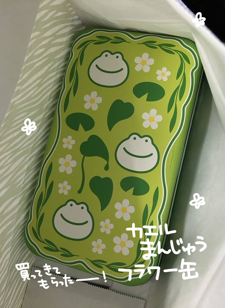 kaerunosyou's tweet photo. 名駅に行���たら、ハンズ名古屋で「 #いきものづくしPOPUP 」へ行って、#カエルまんじゅう フラワー缶をゲットだー！🐸（名駅の中央改札前の、お土産お弁当を売ってるところ「PLUSTA名古屋中央」においてあるみたい！）妹に買いにいってきてもらった😊💕 https://t.co/NjVnRHcszv