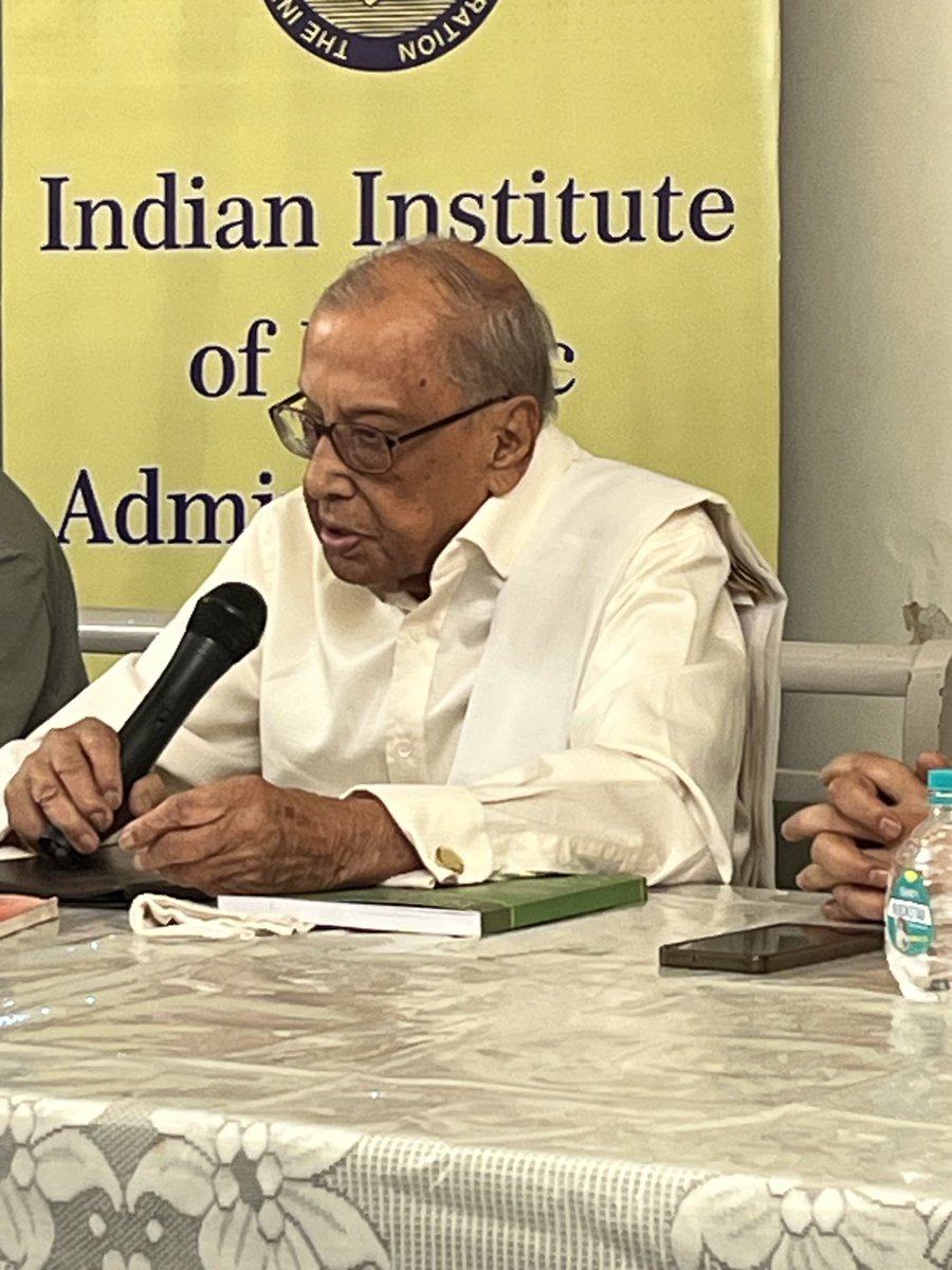 upendratripathy's tweet photo. Shri S.Ramanathan, IAS (Retd.), 1955 batch, (Karnataka cadre) at the age of 97, spoke so well today on his life and times! https://t.co/KV3HmwNQtk