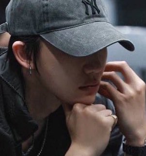 𝒔𝒉𝒊𝒏 tweet media