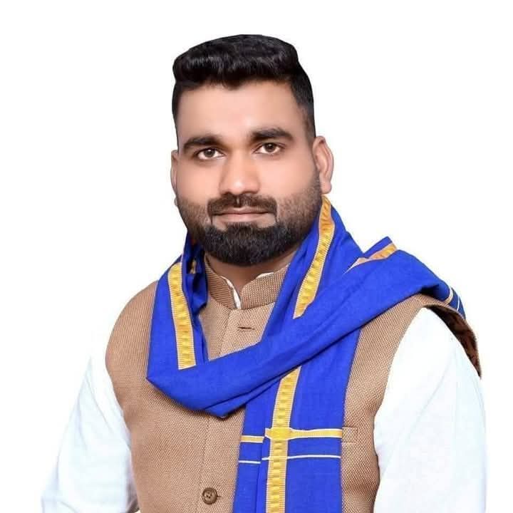 देश के सबसे बड़े संगठन भीम आर्मी भारत एकता मिशन उत्तर प्रदेश के प्रदेश अध्यक्ष ऊर्जावान, संघर्षील, हम लोगों के नेता माननीय प्रदेश अध्यक्ष <a href="/Drkuldeepbhargv/">Dr. Kuldeep Bhargav</a> जी को जन्मदिन की बहुत-बहुत हार्दिक बधाई एवं मंगलकामनाएं । तथागत भगवान बुद्ध जी की कृपा आप पर सदैव बनी रहे। 
#HappyBirthday