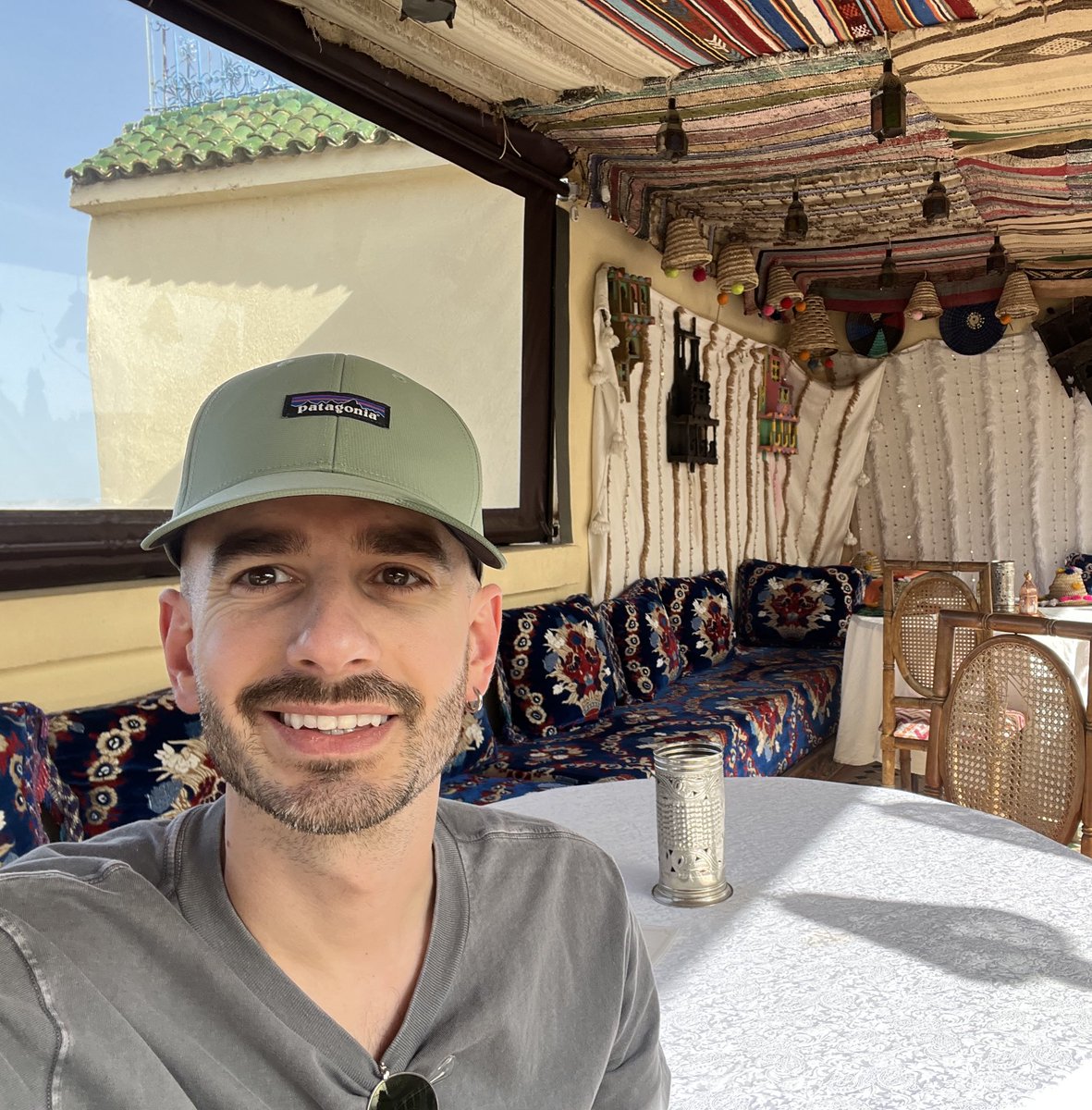 Adrian (@devayaba) on Twitter photo 