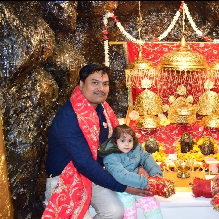 dhiru0308's tweet photo. #NewProfilePic https://t.co/YbCBze6yUc