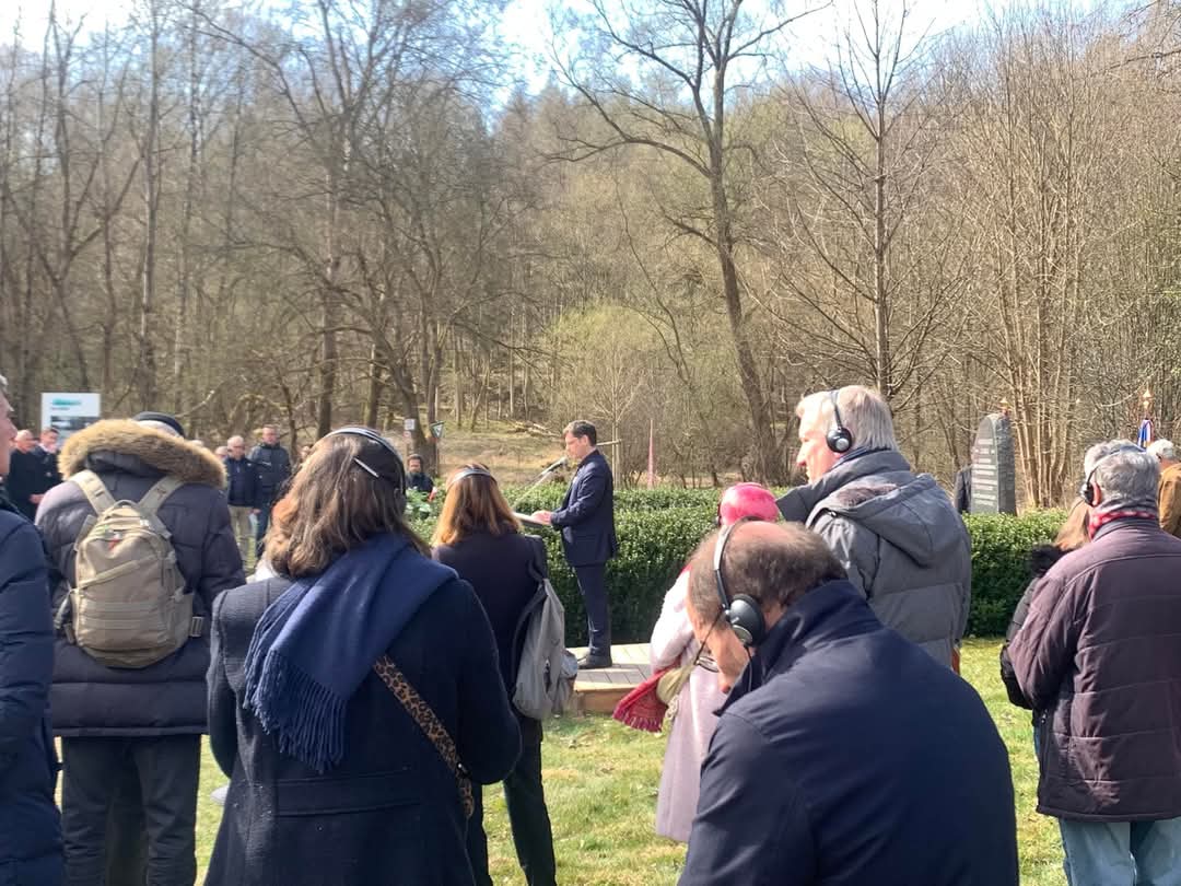 Buchenwald_Dora's tweet photo. #otd1945 erreichten US-Truppen die Stadt #Ellrich. Dort befanden sich die Außenlager Ellrich-Bürgergarten und Ellrich-Juliushütte, das größte der rund 40 Außenlager des KZ #MittelbauDora. Beide Lager waren bereits geräumt. Danke den rund 300 Teilnehmenden des Gedenkens am 8.4. https://t.co/KU1RbwdtmJ