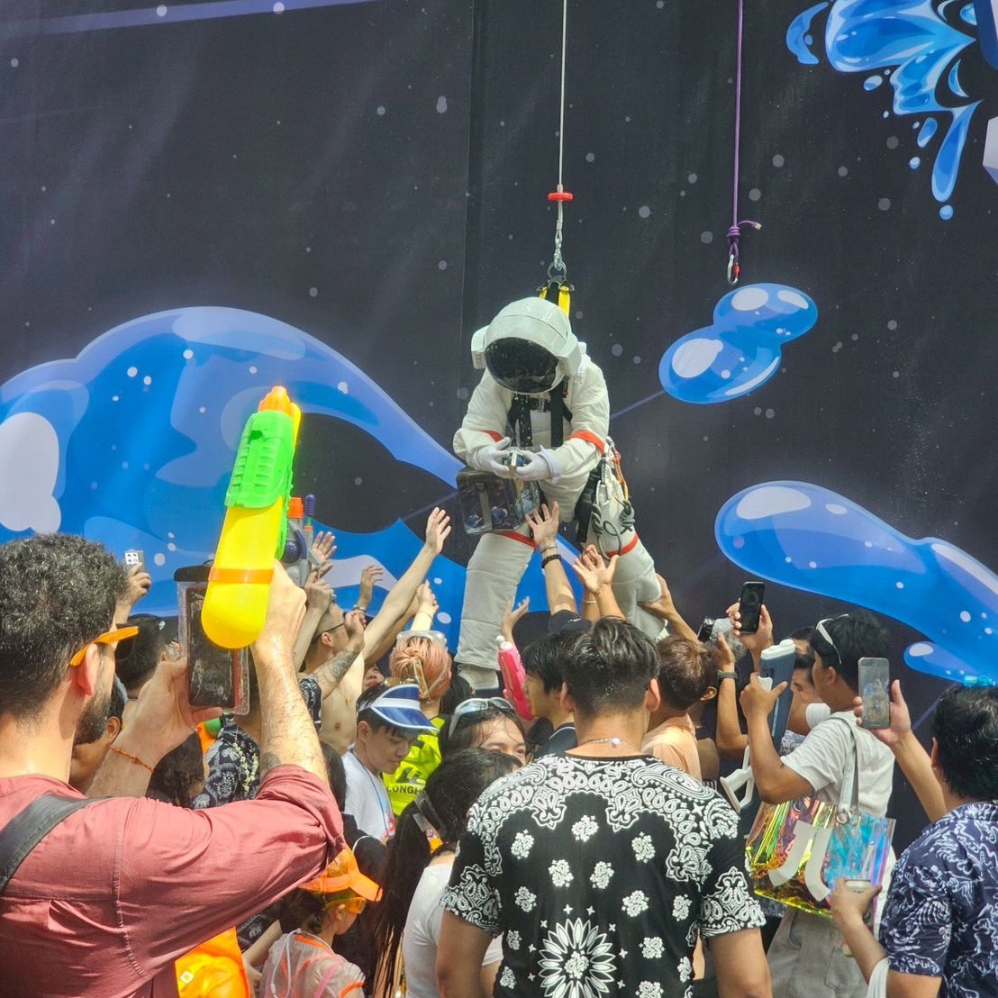 -𝒕𝒊𝒎𝒆𝒍𝒆𝒔𝒔 tweet media