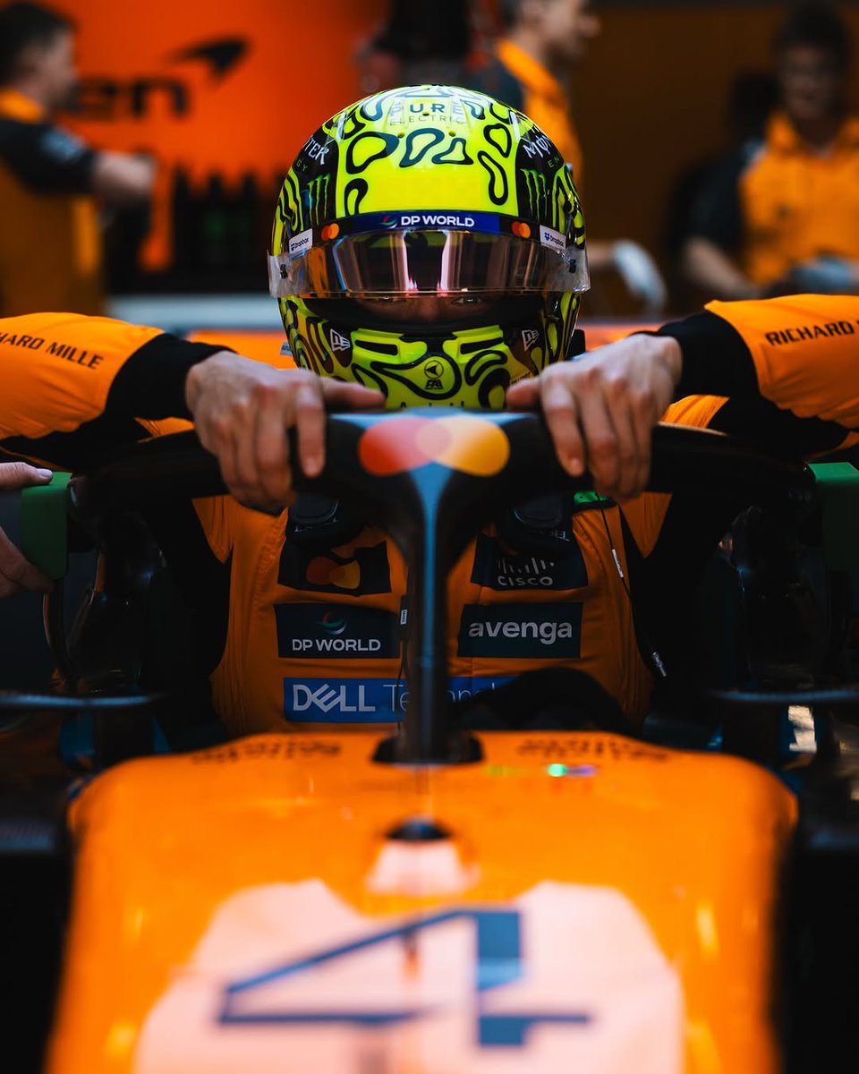 maketheapex's tweet photo. McLaren's photographer Bruce posted some of his fav pics from Melbourne and China. New ones for me. 📸 https://t.co/emwIq1lOSI