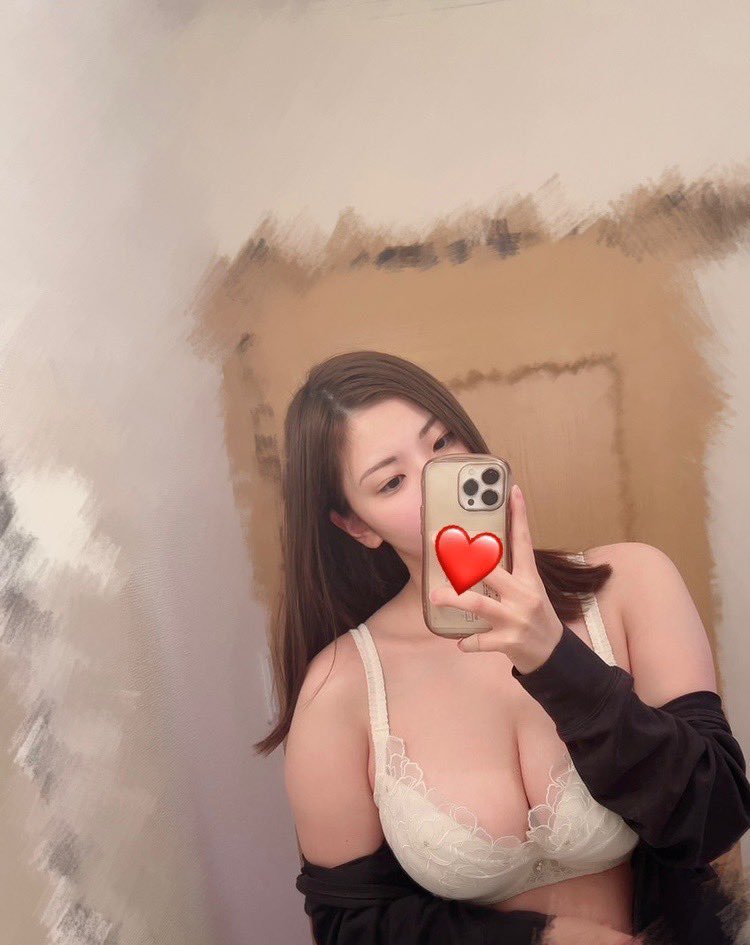 blankmixtapes's tweet image. Hカップ嘘だって言われての悔しい…😭😭
これでどうだ！！

#P活船橋 #P活錦糸町