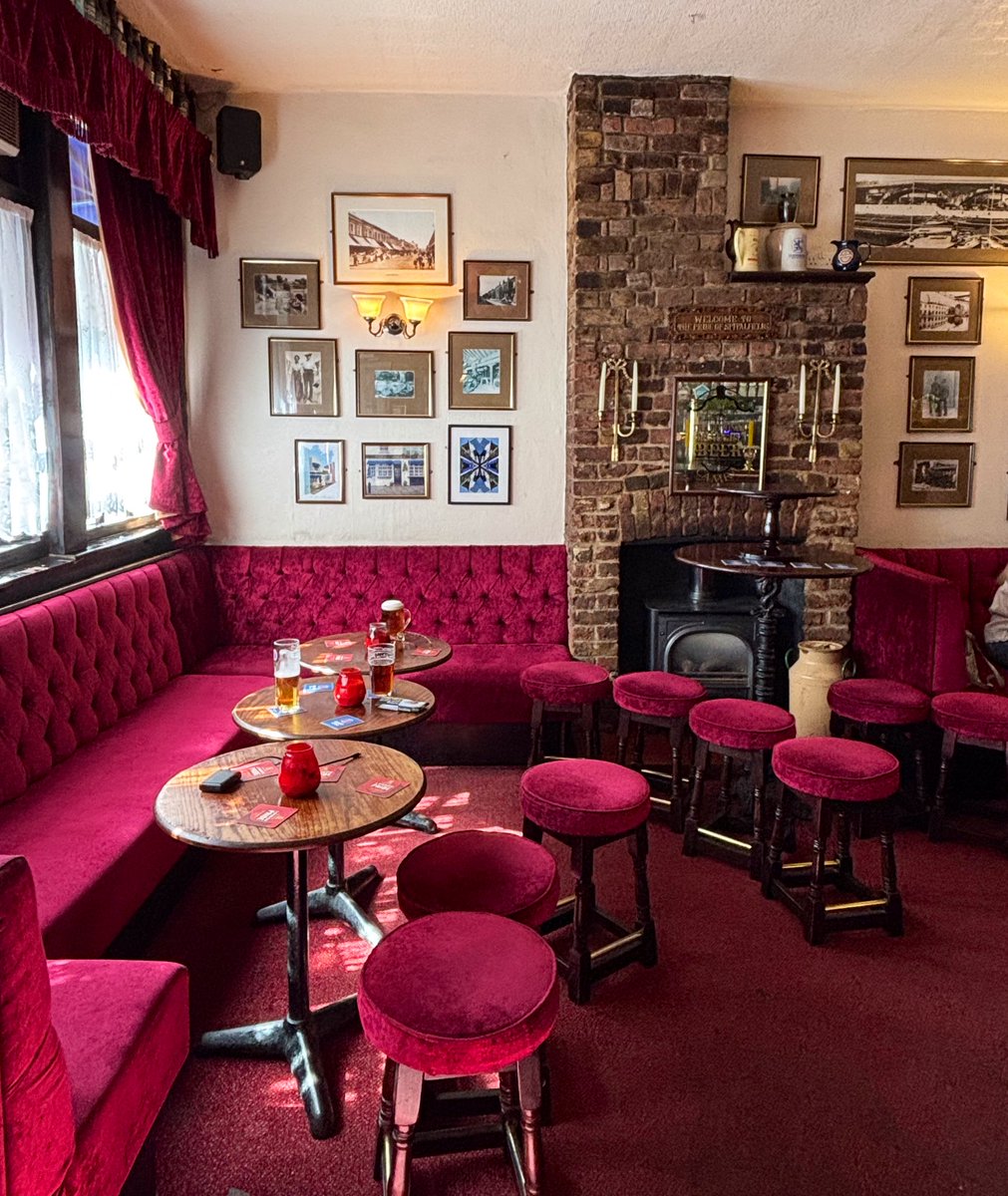 The Pride of Spitalfields. I’ve not visited since 2018, great to see it hasn’t changed. #pub #prideofspitalfields #bricklane