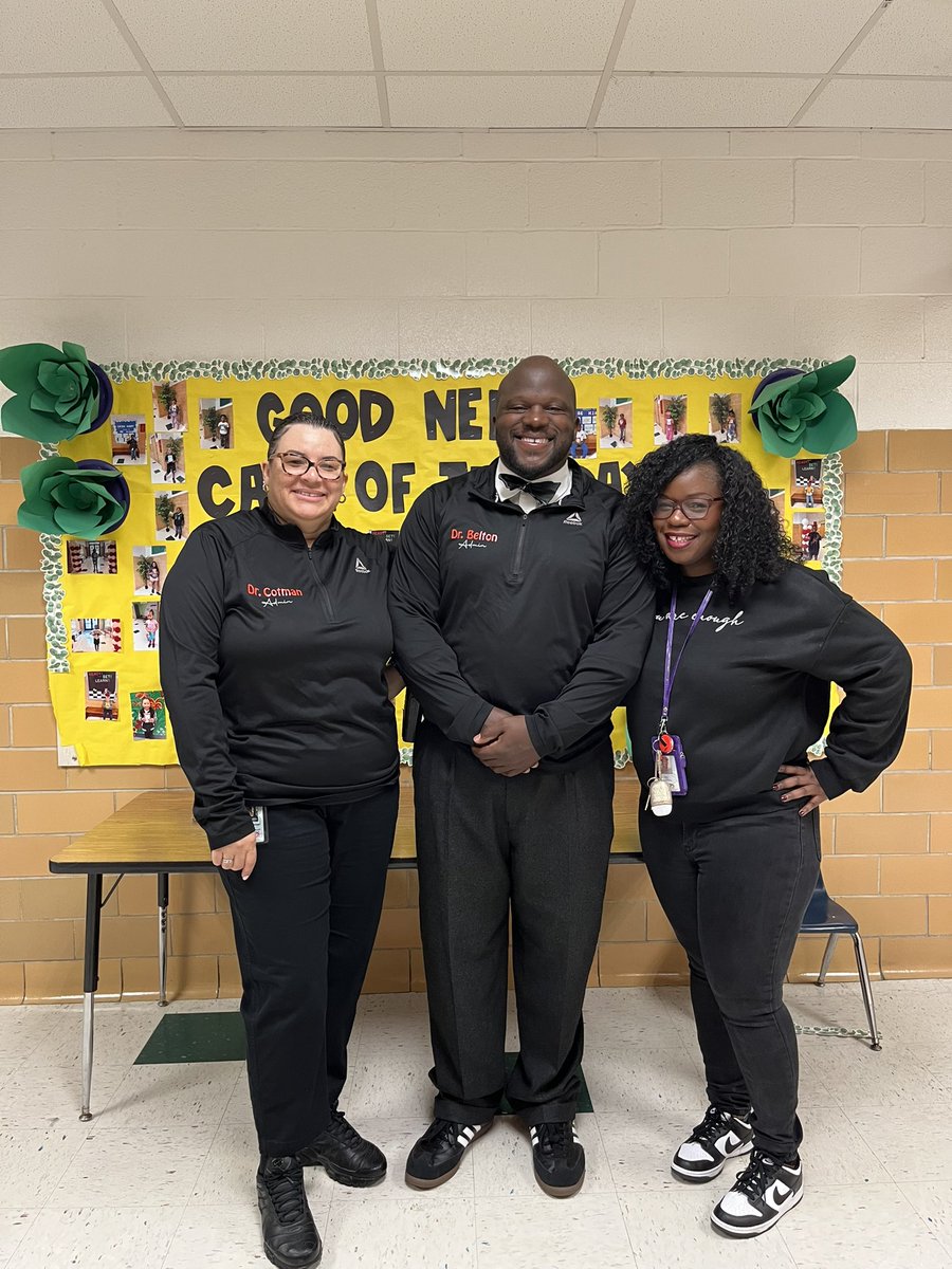 FairOaksHCPS's tweet image. Black Out: Show up, stand out and make it count.#Attendancematters #GrowingGreatness