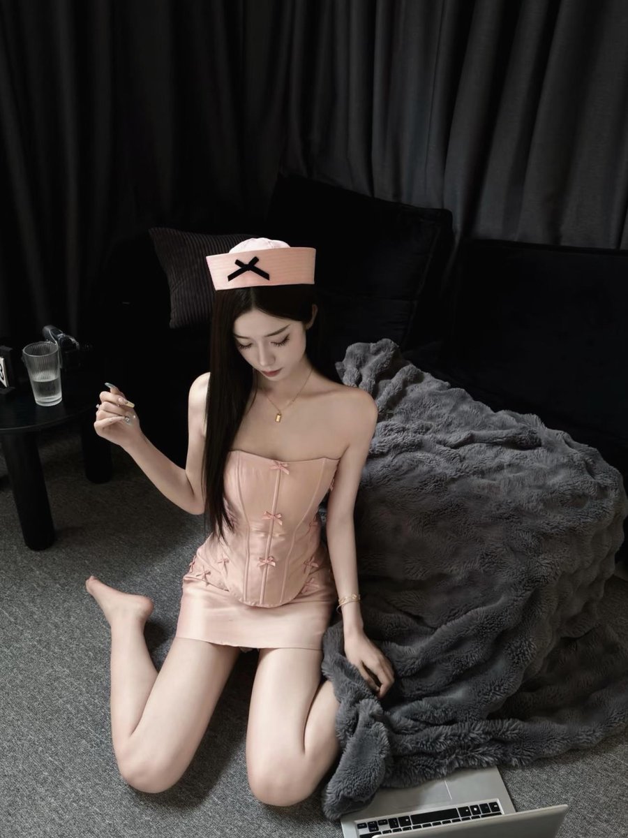 有缺炮友的吗 缺的话你看我可以吗？回關#私聊#