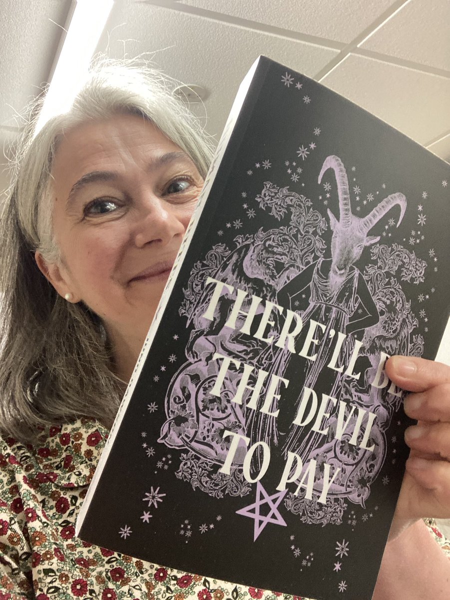 Bethyspencer's tweet photo. THANK YOU @HarperInsider I am very very happy with this!!! 🖤🧙😈 all hail, Queen Juno! #bookpost #humanrites https://t.co/7SHF81UgKL