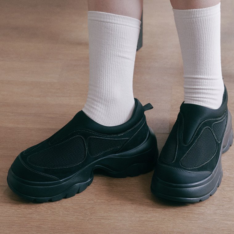 님들 솔트앤초콜릿 제품 지금 사면 안돼요...
왜냐면 곧 쿠폰 들고옴....
그때 사야돼요 알겠죠....???