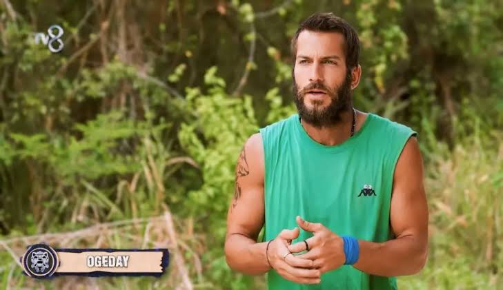 polatogfc's tweet photo. Biz Ogedaydanda onun ailesindende razıyız 

#Survivor2025 https://t.co/6WIaNC6gC3