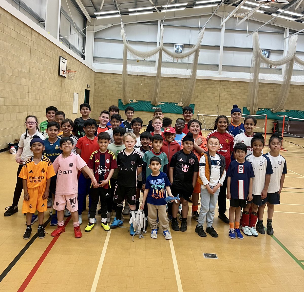 Sporttiersltd's tweet photo. This week marked two years of Sporttiers Football Holiday Camps - and it was a vibe. Our camp days are carefully designed to ensure all kids are challenged during the holidays - with their football, fitness and knowledge of the game. #footballcamps https://t.co/5aM3rU5EBa