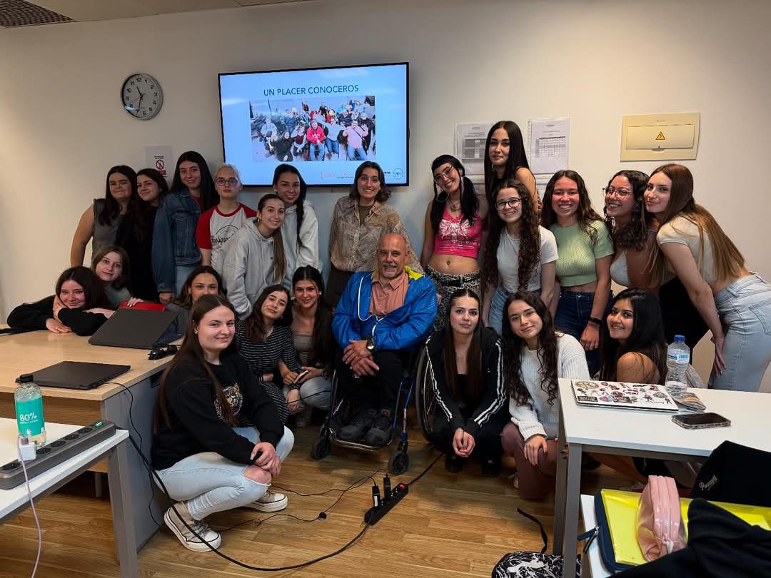 codifiva_org's tweet image. Semana intensa de actividades de sensibilización y presencia en actos de entidades colaboradoras. Seguimos apostando por la mejora de toda la sociedad y formando redes. @IMF_Capitol @caixapopular