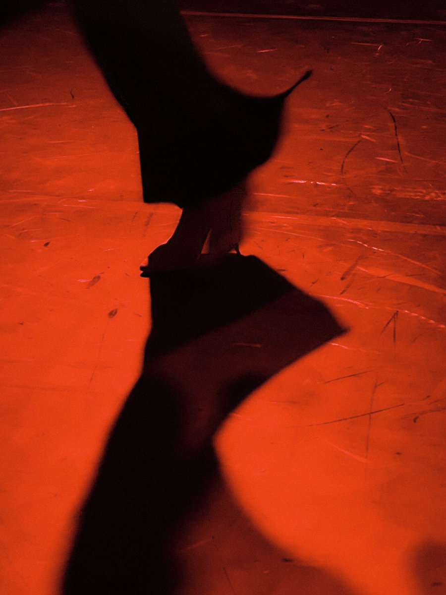 an.esherik tweet media