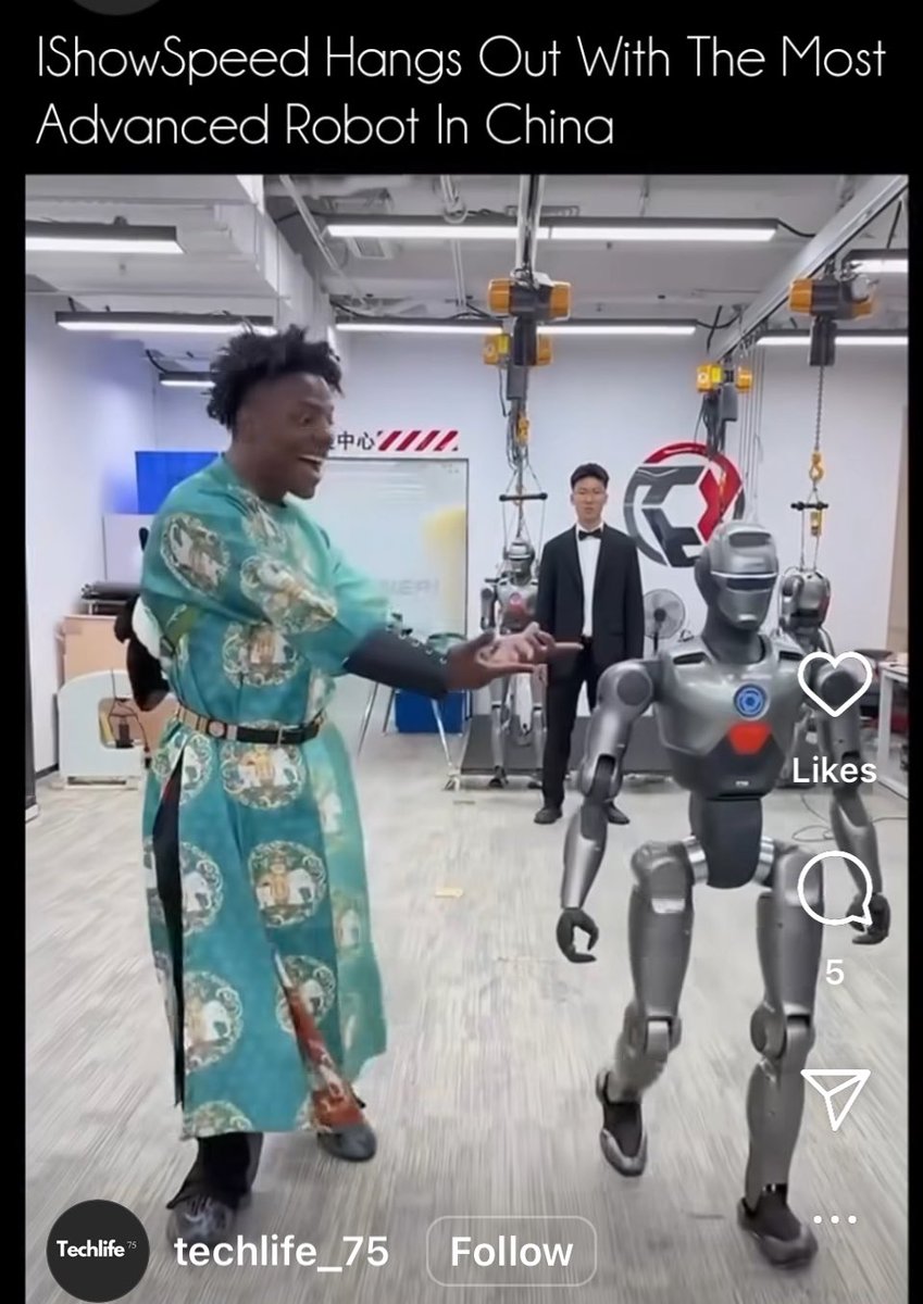 Ishowspeed Хятадад очоод хурдтай хөгжил, технологийн дэвшлийг гайхаж гайхуулсаар явсан. 
Манайхан бөх, Чингис Хаан, жинхэнэ хар хөлс асгарсан хар шөл… байгаа байгаа юмаараа л дэлхийг гайхашруулна даа 😝