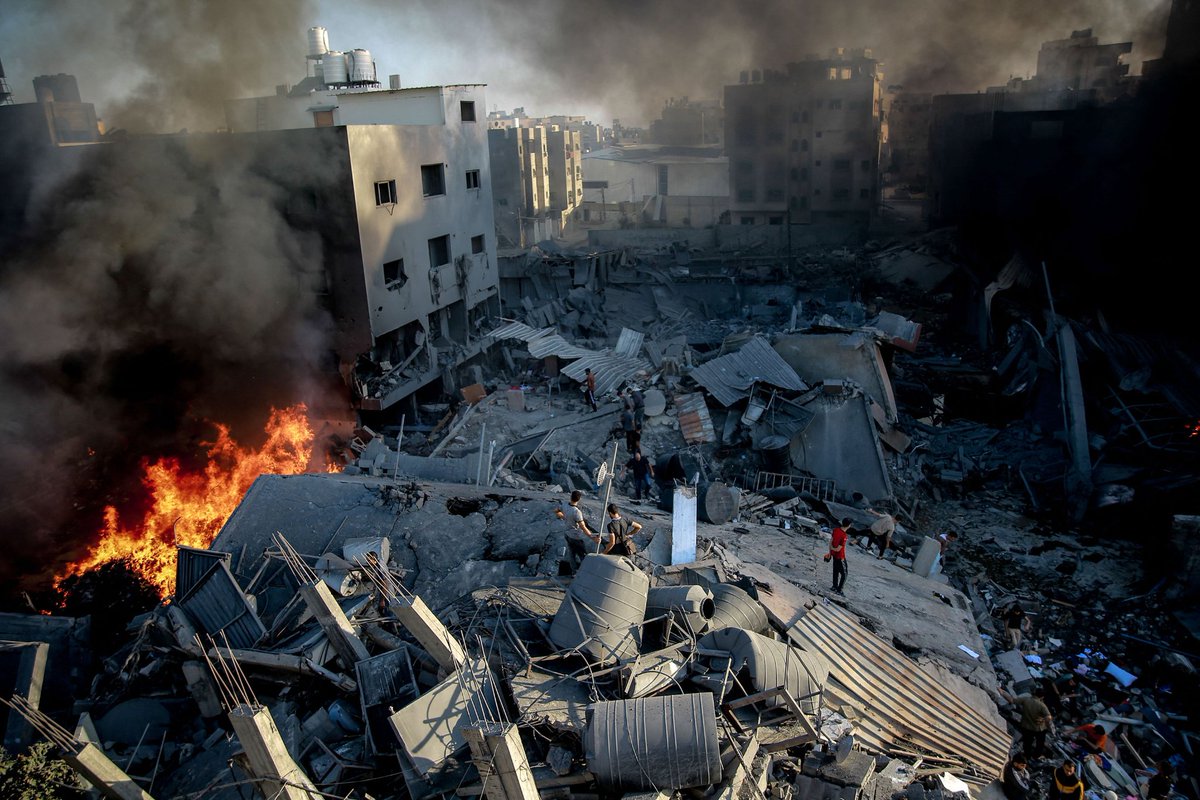 bint_e_abdul's tweet photo. As the genocide in Gaza persists, the world silently watches a humanitarian disaster unfold. It is already too late now. What is it that we wait for?
 #RiseforGazaNow https://t.co/4fsWwDYkCd