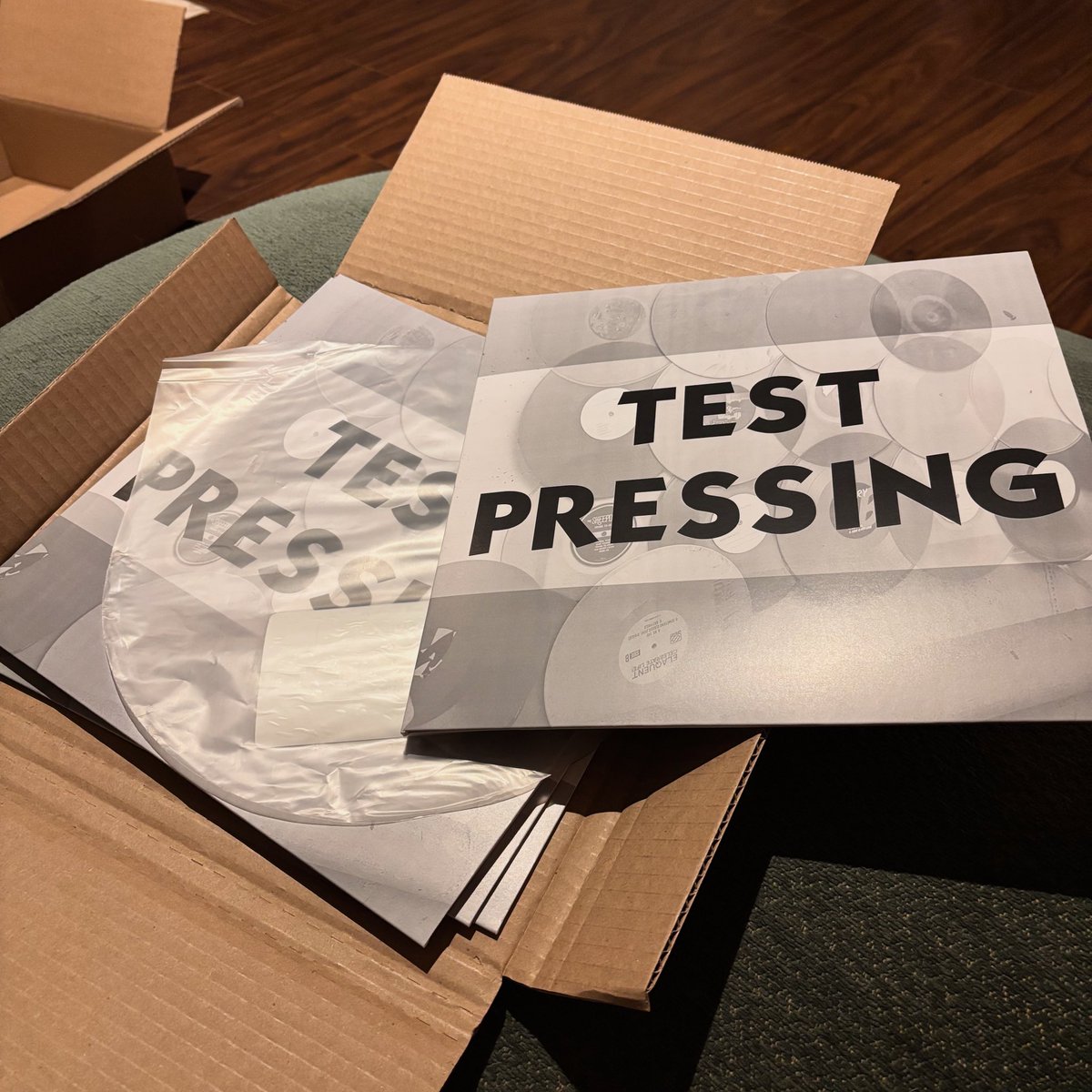 FarewellStanley's tweet photo. Well would ya lookie what we have here! Test pressings are all good! Vinyl copies of our album Mystery to Me are on the way baby!!! #vinyl #LP #fulllength #sidea #sideb #mysterytome #emac #moeberg #robnation https://t.co/todACentEp