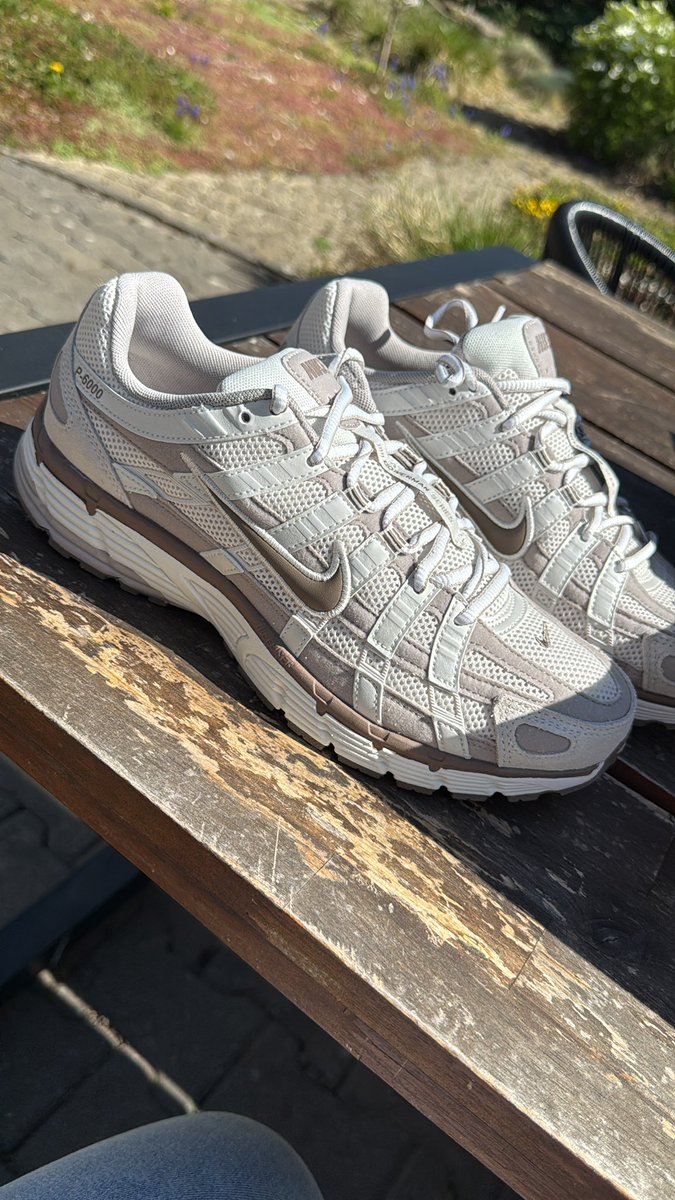 anne is seeing NOURRY ｡𖦹°‧ tweet media