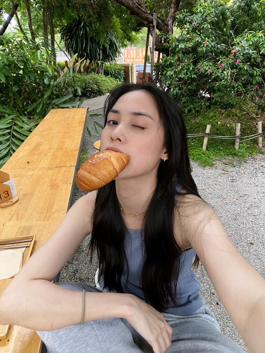 yeoja_pfriend's tweet photo. ขนมปังเลิปเวอร์🍞 https://t.co/696SOy36MT