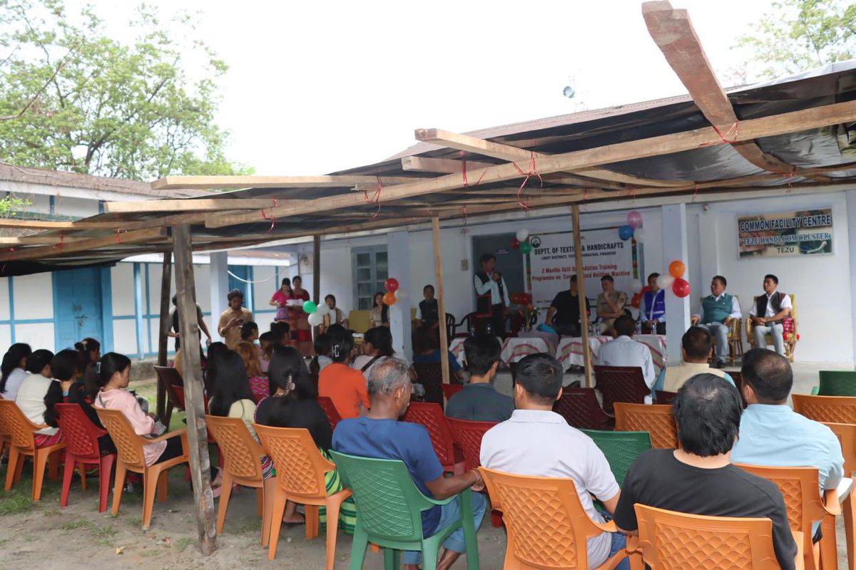 Today marked the inauguration of a 2-month Skill Upgradation Training Program on Computerized Knitting Machines at the DDTH Office Complex, Tezu. The event was graced by HMLA Dr. Mohesh Chai as Chief Guest and SP Thutan Jamba as Guest of Honour. <a href="/DrMohesh/">Dr. Mohesh Chai</a> <a href="/PemaKhanduBJP/">Pema Khandu པདྨ་མཁའ་འགྲོ་།</a>