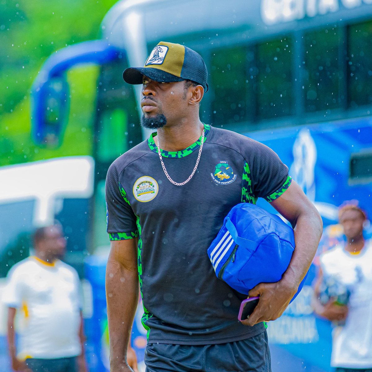 geitagoldfctz's tweet photo. Arrived ✌️

Tumewasili uwanja wa Mabatini 🚍

#GGFC #NBCChampionshipLeague #GreenWarriorsGeitaGold https://t.co/wGF28eqfdd
