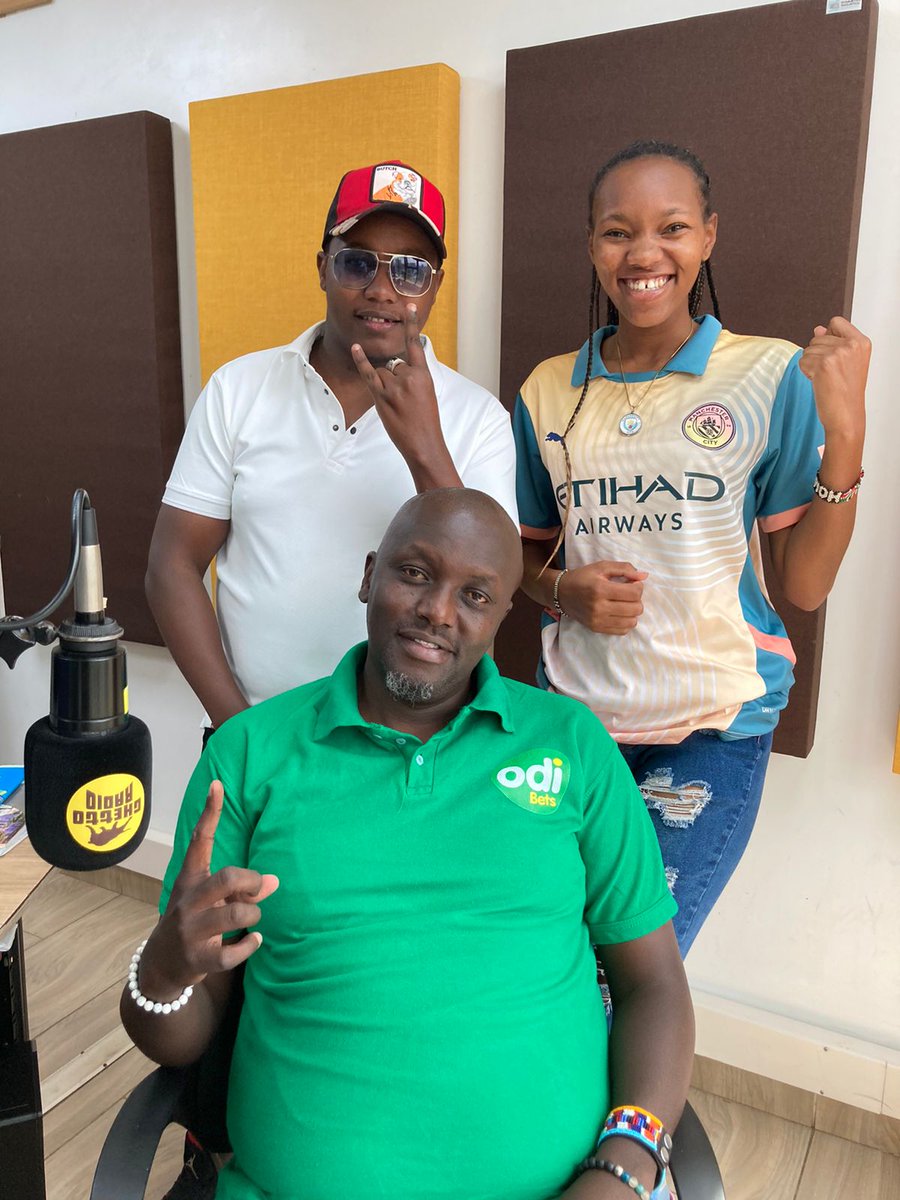 Githaa ni ya #Offside na <a href="/Curtiswakijeey/">Mohamed Kariuki</a> x <a href="/KairetuKene001/">Double K</a> alongside DJ <a href="/DjGi13/">Dj G.i Thee Alpha</a>
Keep it locked kama kawa for all the latest in sports mtaani na pia majuu from 3-8pm    

Namba ya nangos : 0711 443 886