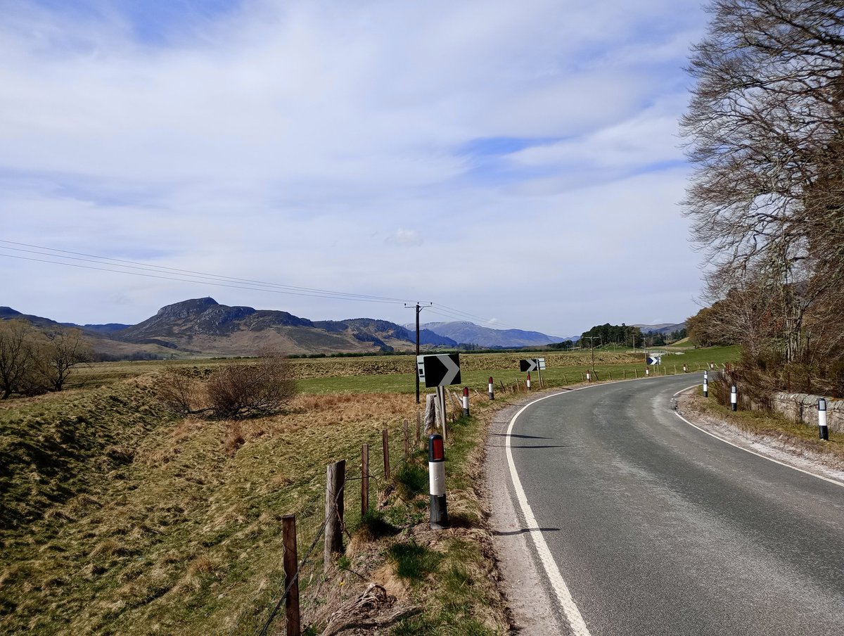 Sianypops74's tweet photo. Walking a bit further each day. Finding new treasures along my way 🏴󠁧󠁢󠁳󠁣󠁴󠁿💙 https://t.co/TS7CMDyz7k