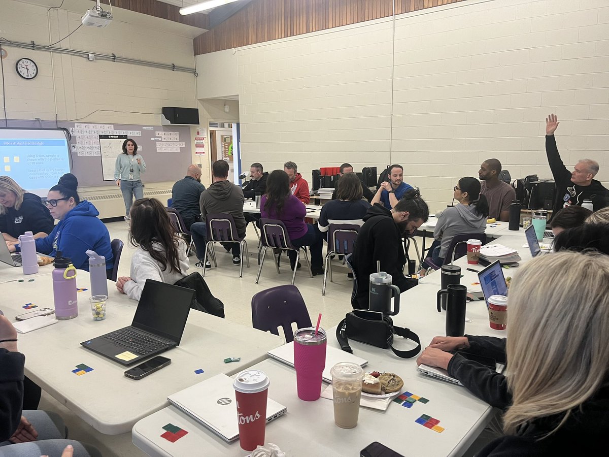 Kelly Holbrough tweet media