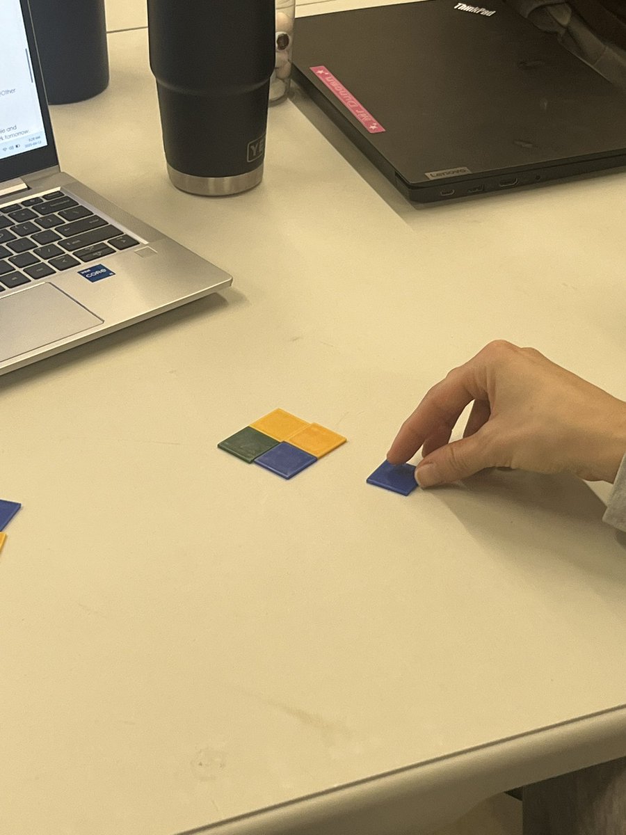 Kelly Holbrough tweet media