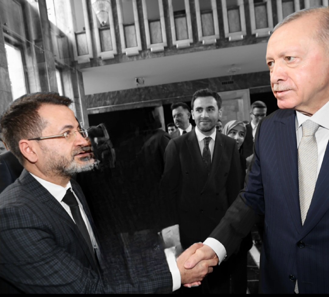 Yedi düel bir olsa da Ümmetin duası sizinle Başkomutanım...Ayağınıza taş değmesin 🤲🤲