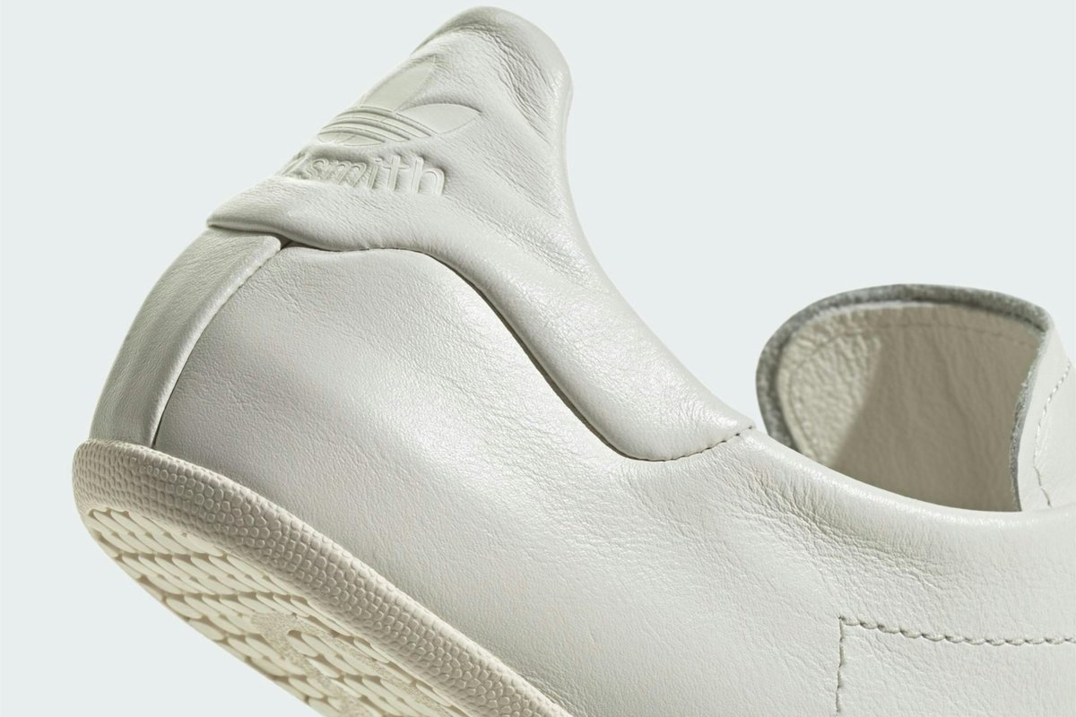 adidas gazelle silver green womens adidas Tyshawn Low Shoes
