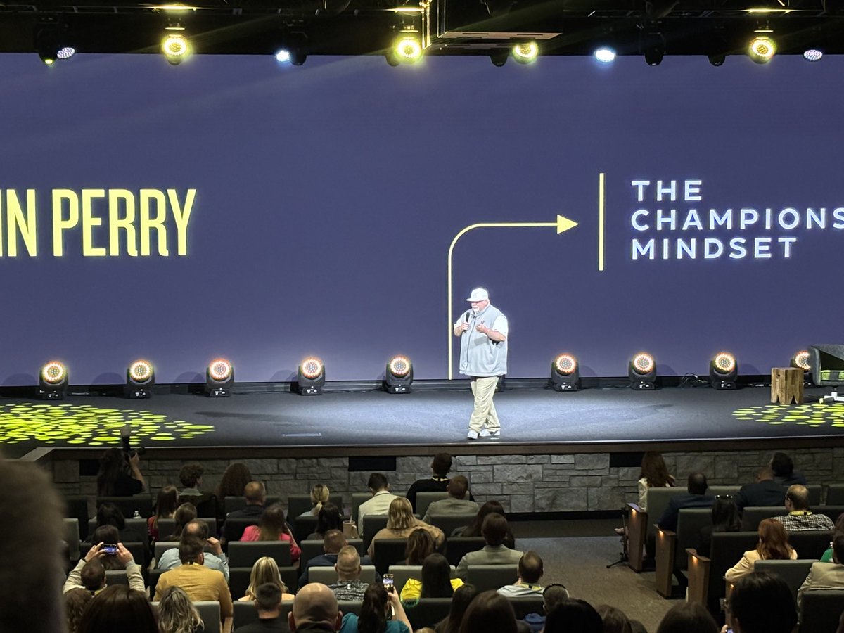 John Perry tweet media