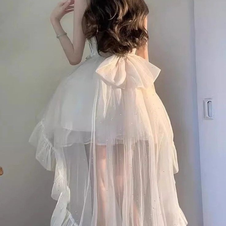 fluffieyz's tweet photo. welcome 2 my secret door 🚪🧚🏻‍♀️ #PROMNIGHT_VCS https://t.co/bXagkNIw7r