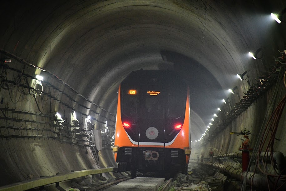 RailAnalysis's tweet photo. #KanpurMetro receives #CMRS clearance to begin commercial services on 7 km stretch of #Corridor1

Read more: https://t.co/rldvhRm0lM

#UPmetro #UPMRC  #Commercialoperations #Construction #Connectivity #Infrastructure #Stations #Undergroundstations #Urbantransit #Railanalysis https://t.co/RcOmXvzRRR