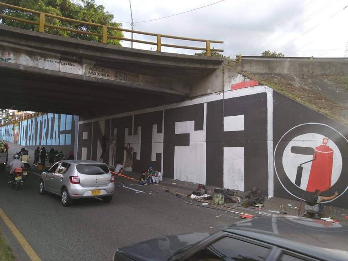 ultras_antifaa's tweet photo. PHOTO | Huge Antifa roller graffiti in Medellín, Colombia https://t.co/gEyHZLftmL