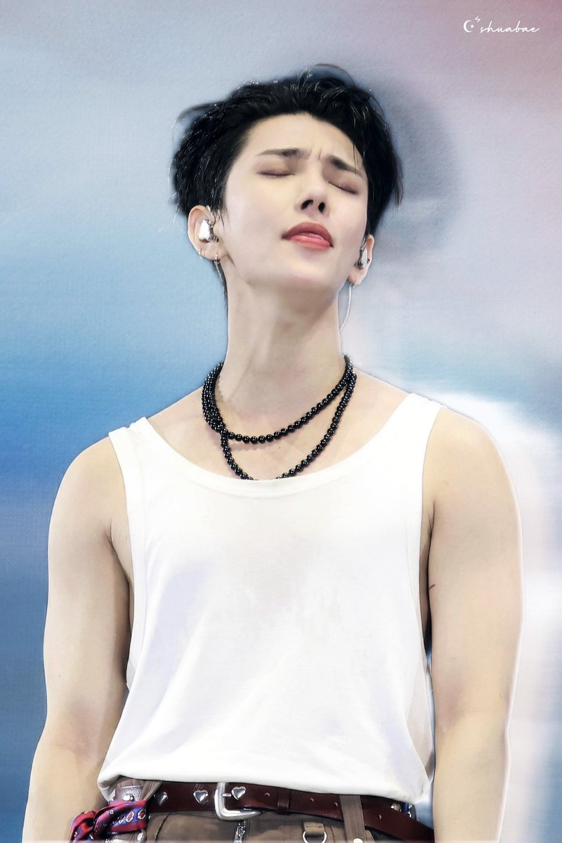 𝟐𝟎𝟐𝟓.𝟎𝟒.𝟎𝟒
𝐓𝐞𝐜𝐚𝐭𝐞 𝐏𝐚'𝐥 𝐍𝐨𝐫𝐭𝐞 🇲🇽

Oh my godshu…🩶🖤

#SEVENTEEN #세븐틴 #JOSHUA #조슈아 #ジョシュア