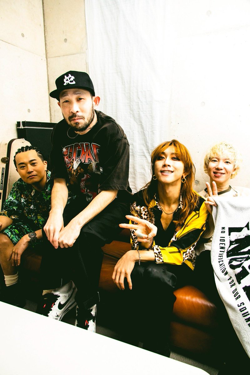 super_beaver's tweet photo. 【#ビルシロコモリヤマ 】

都会のラクダ 野外TOUR 2024
〜ビルシロコ・モリヤマ〜

さぬき市野外音楽広場テアトロン -Day1-

振替公演の追加日程！
今日にしかない最高の時間をあなたと共有できたことを嬉しく思います！

ありがとうございました！！

photos by @cazrowAoki 
#SUPERBEAVER https://t.co/BjT9nMFhqP