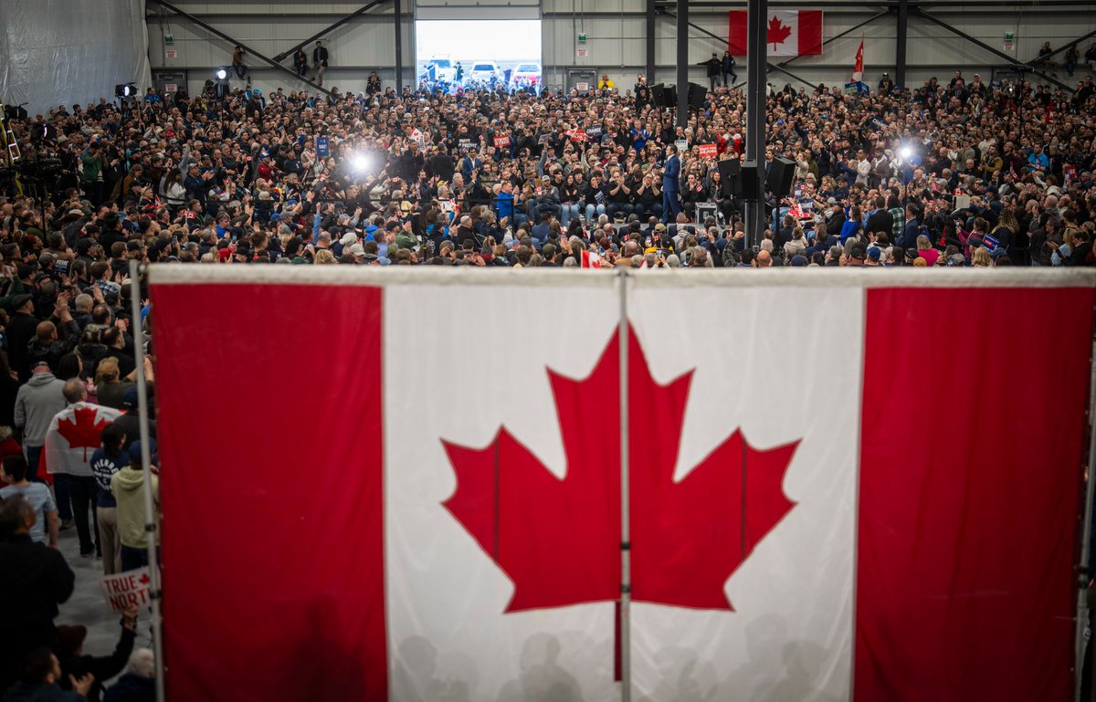 PierrePoilievre's tweet photo. Massive Windsor rally unites 🇨🇦 workers for Change!

For an Economic Action Plan that puts Canada First—For a Change. 

On April 28, vote for Change. Vote Conservative. https://t.co/R6PwhGSX3d