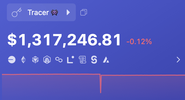 ᴛʀᴀᴄᴇʀ tweet media