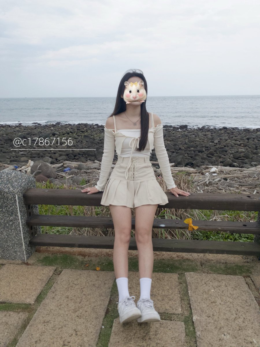 c17867156's tweet photo. 微微的海風 鹹鹹的海水(˶‾᷄ ⁻̫ ‾᷅˵) https://t.co/6fmd5kqz3z