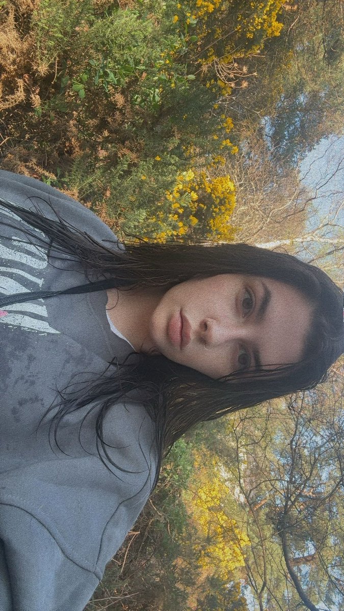 Piss Princess 💛💦 tweet media