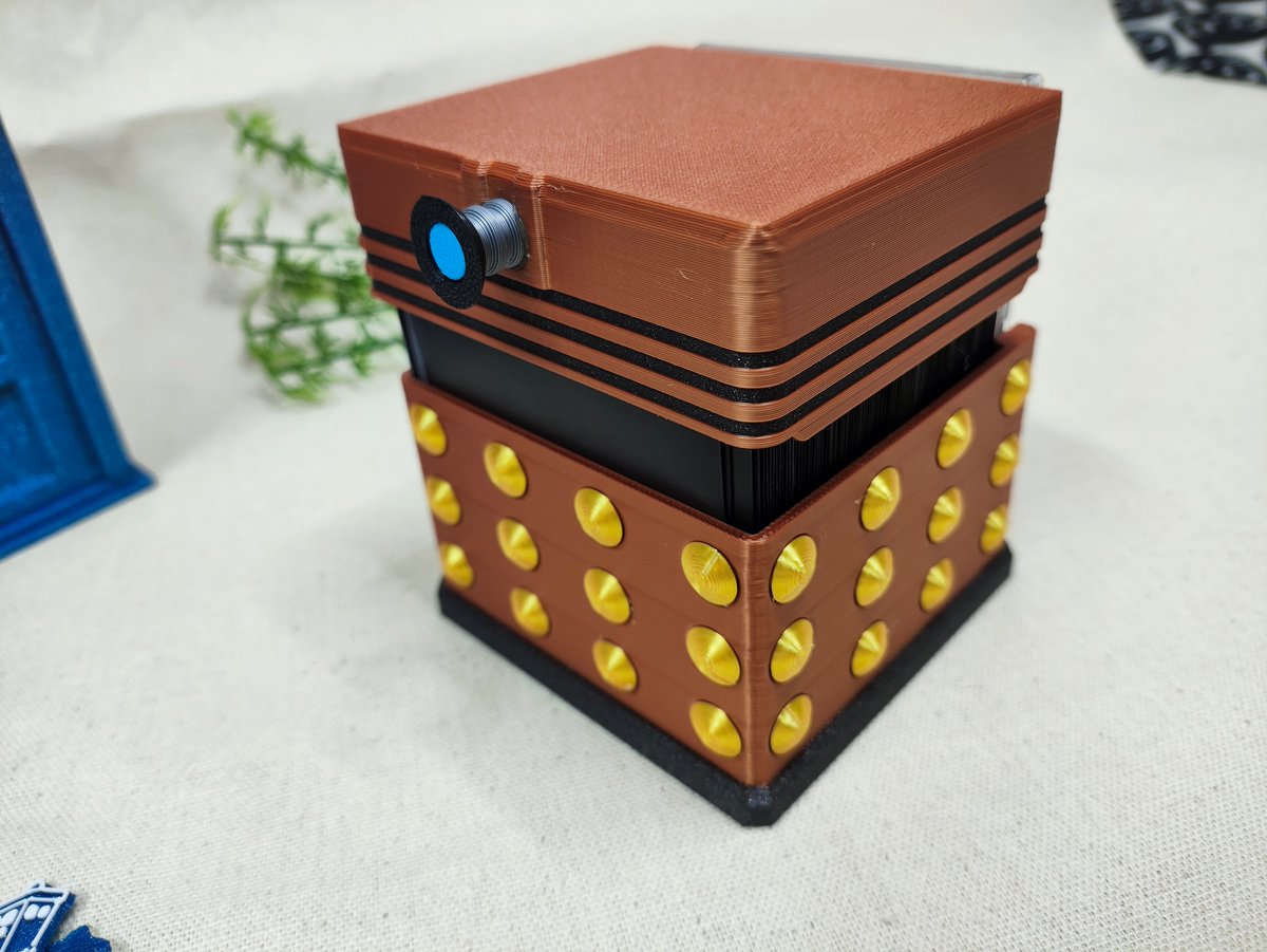 Grisardiente // LudaWorkshop (en bio) tweet media