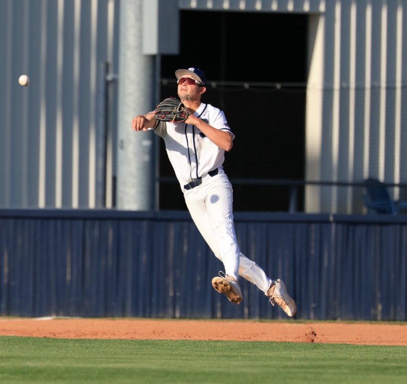 Game Day at Corbett Field!

Your Saints take on Grapevine Faith Christian today!
•JV at 4:30 PM
•Varsity at 7:00 PM

Let’s pack the stands and bring the energy!