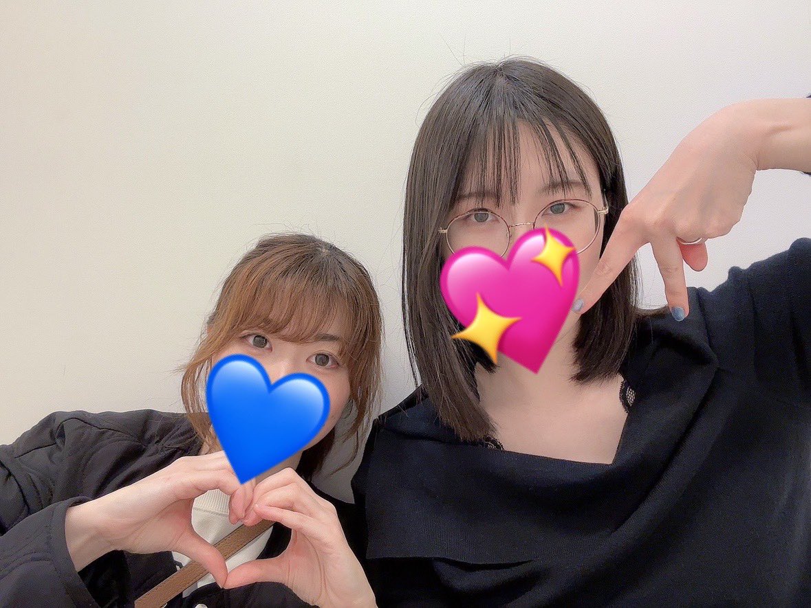 nagisa_0304_'s tweet photo. こんにちは!✨
今日は練習dayでした✨
くみさんと写真撮ったよ📸
5/25のアニウンで初披露のユニット🎀
アニソンコピーユニットのaRiuM(ありゅうむ)です🌼
よろしくお願いいたします🎤
予約も待ってますっ☺️
#aRiuM
#アニウン https://t.co/e5ZZjiL16N