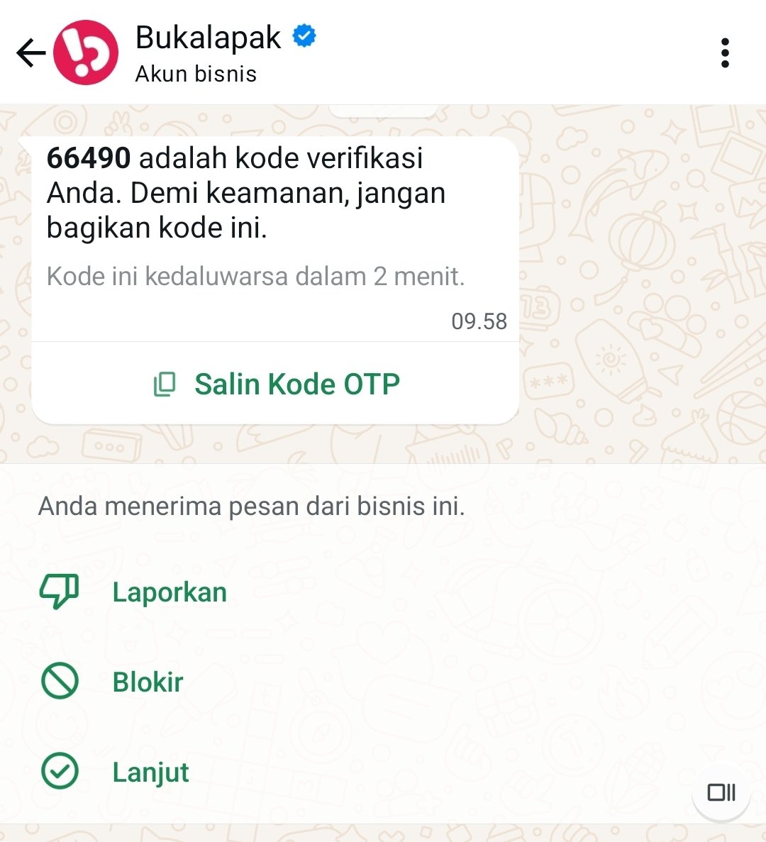 tiwayswift's tweet photo. Aku kena pishing, tapi kenapa sebelumnya aku ga kepikiran bakal kena pishing? Karena waktu aku masukin nomor di website pishing itu, tiba-tiba aja akun resmi @bukalapak kirim kode otp di waktu yang bersamaan, makanya aku percaya. 

Dan aku pun tertipu 3,8 juta. https://t.co/vhSk3mcf9m